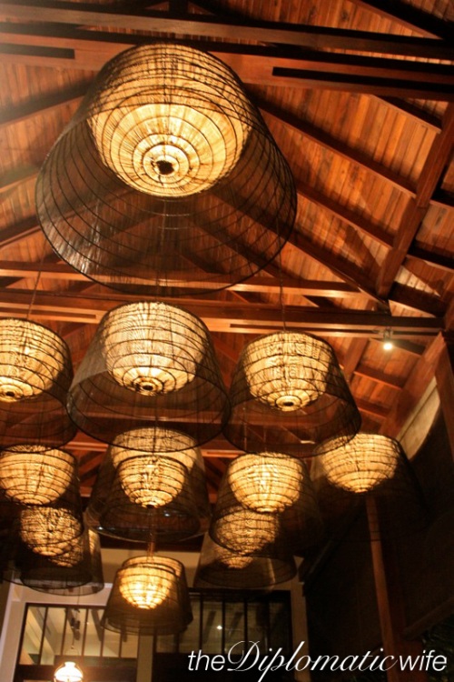 I love the lamps in the entrance of Seribu Rasa Restaurant